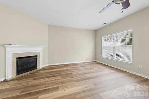 12429 Stratfield Place Circle Pineville NC 28134