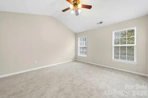 12429 Stratfield Place Circle Pineville NC 28134