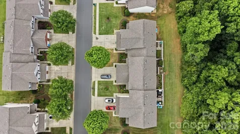 12429 Stratfield Place Circle Pineville NC 28134