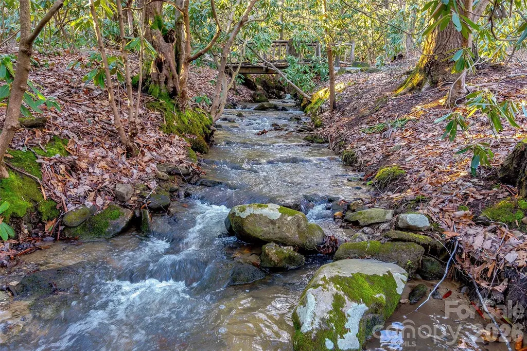 30 Stills Creek Loop Fairview NC 28730