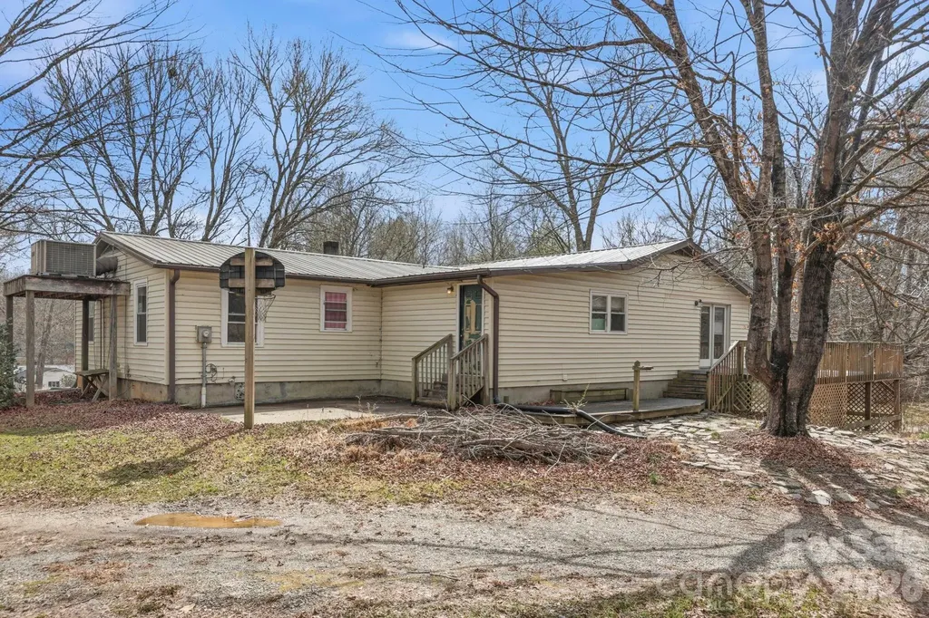 180 Whispering Pines Drive Pisgah Forest NC 28768