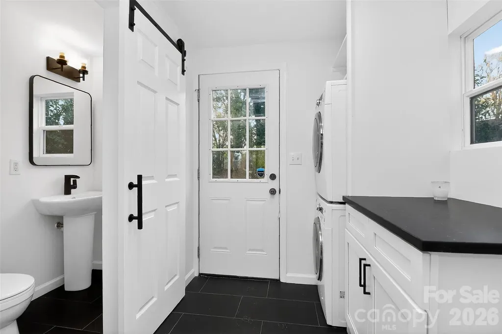 2642 Rachel Street Charlotte NC 28206