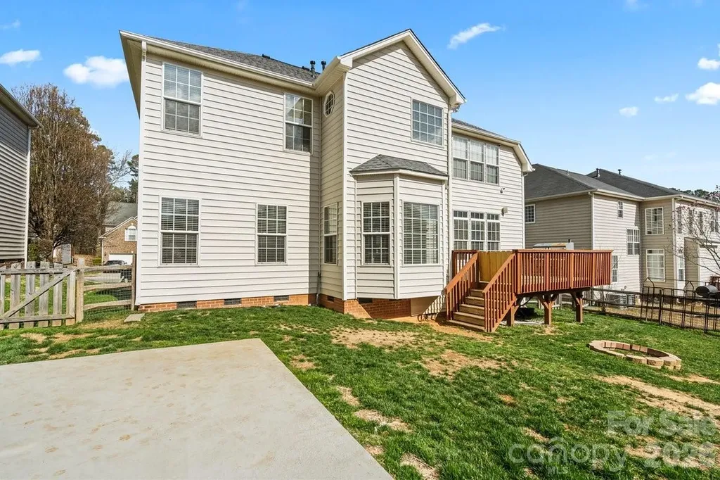 11413 Mangla Drive Charlotte NC 28214