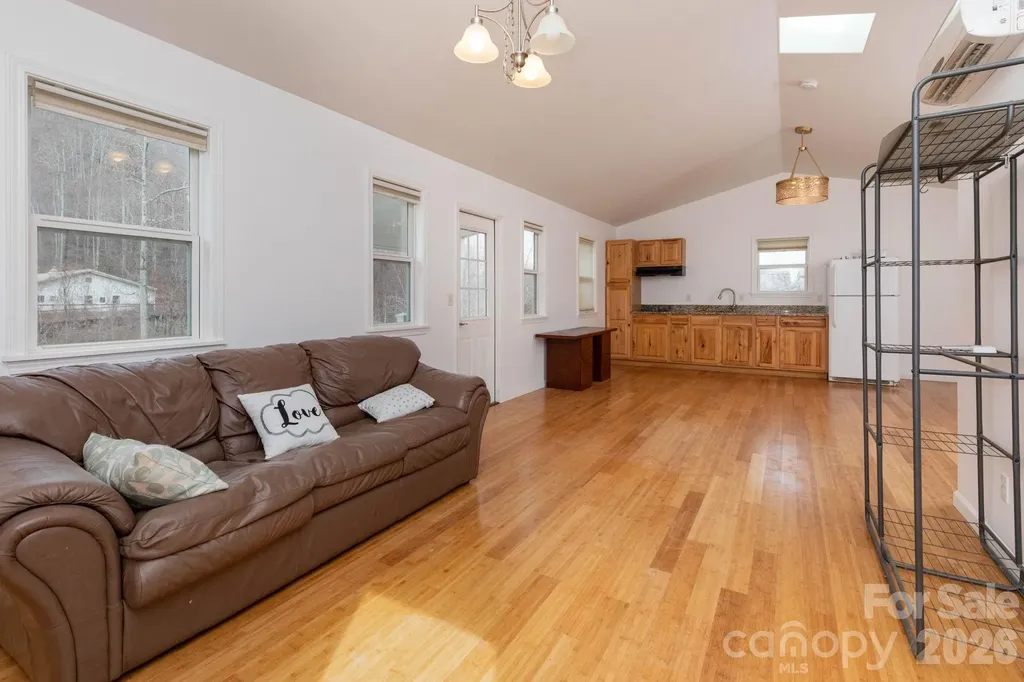 14 Lila Lane Clyde NC 28721