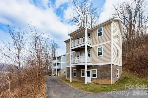 14 Lila Lane Clyde NC 28721