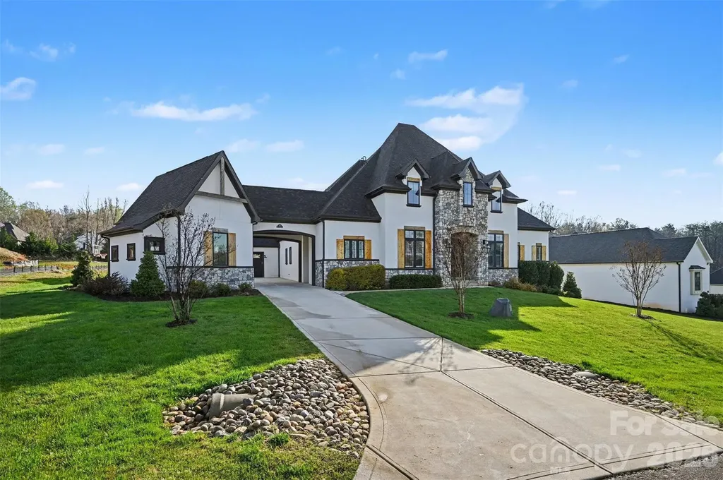 117 Hunts Landing Drive Mooresville NC 28117