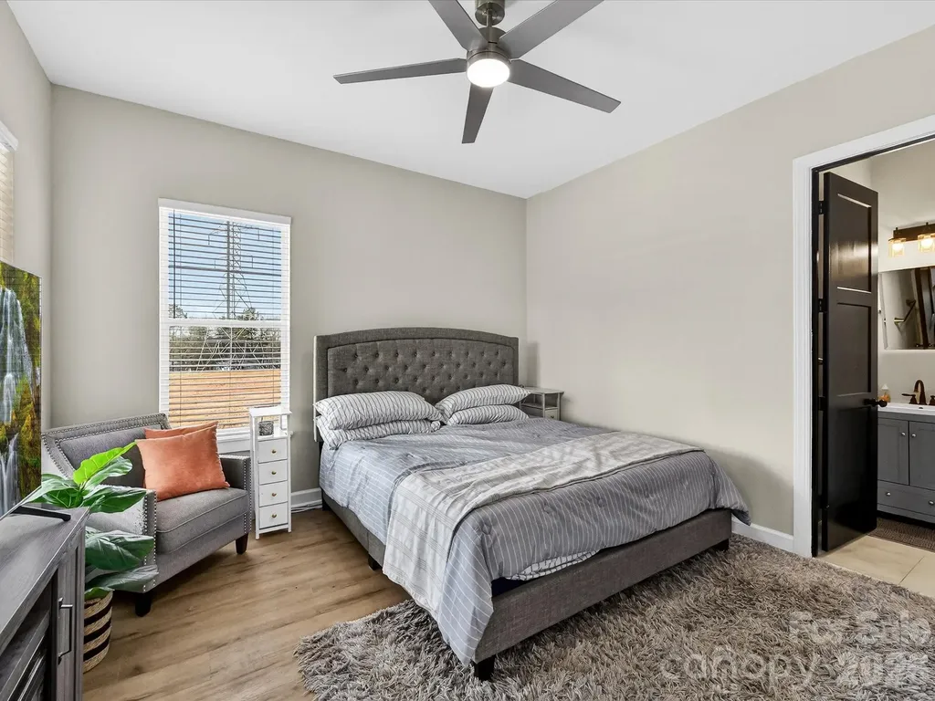 4987 Wildlife Lane Sherrills Ford NC 28673