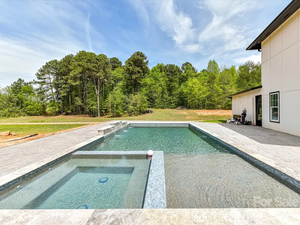 4987 Wildlife Lane Sherrills Ford NC 28673