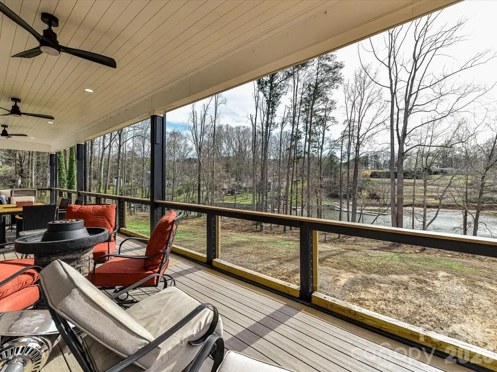 4987 Wildlife Lane Sherrills Ford NC 28673