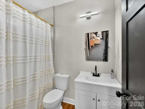 4987 Wildlife Lane Sherrills Ford NC 28673