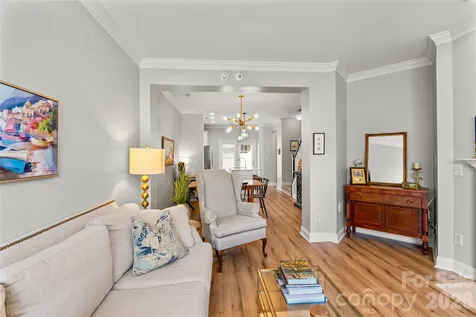 343 Hurston Circle Charlotte NC 28208