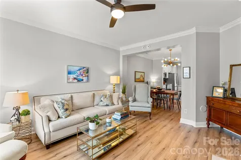343 Hurston Circle Charlotte NC 28208
