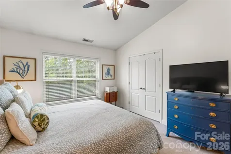 343 Hurston Circle Charlotte NC 28208