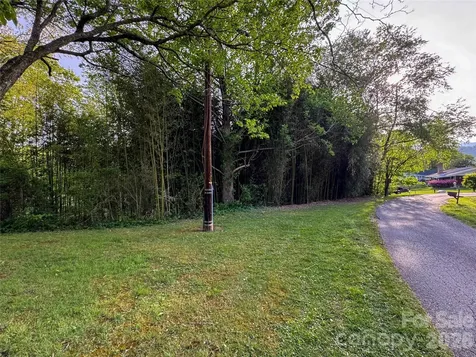 70 Winchester Drive Waynesville NC 28785