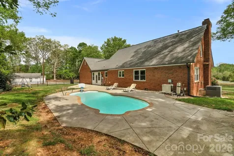 2505 Pleasant Grove Church Road Marshville NC 28103