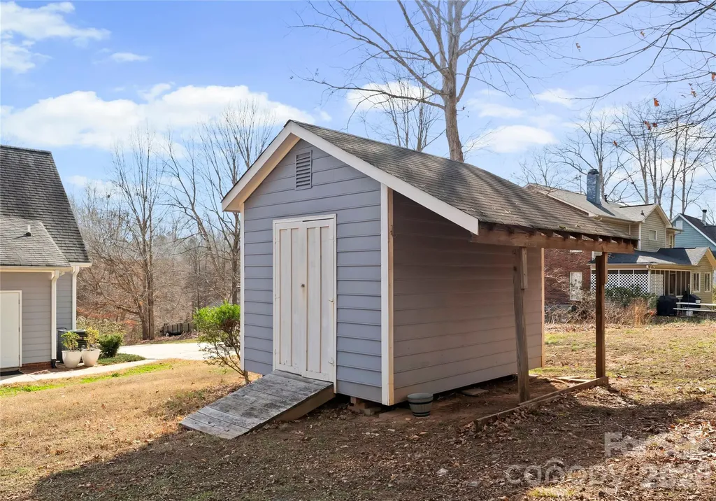 39 Bowen Drive Belmont NC 28012