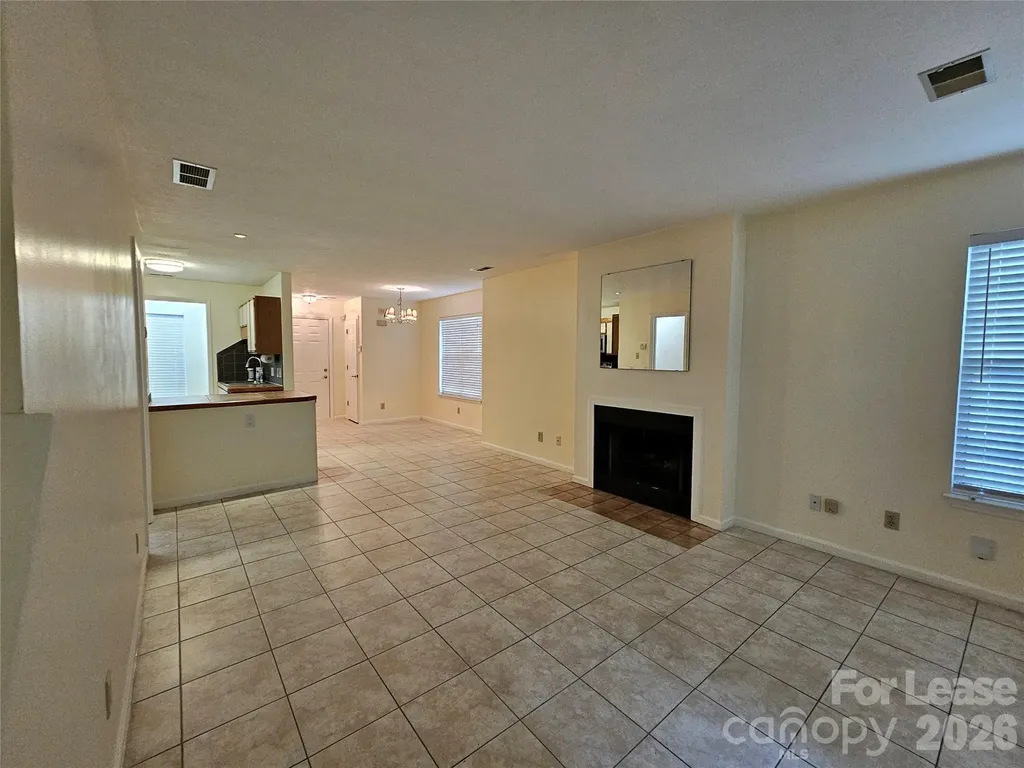 802 Selwyn Oaks Court Charlotte NC 28209
