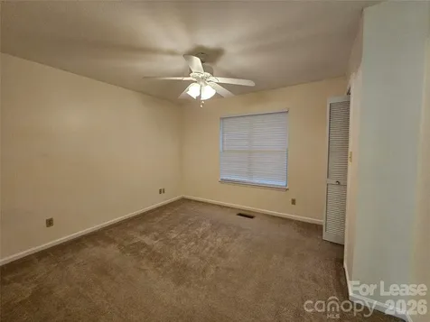 802 Selwyn Oaks Court Charlotte NC 28209