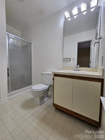 802 Selwyn Oaks Court Charlotte NC 28209