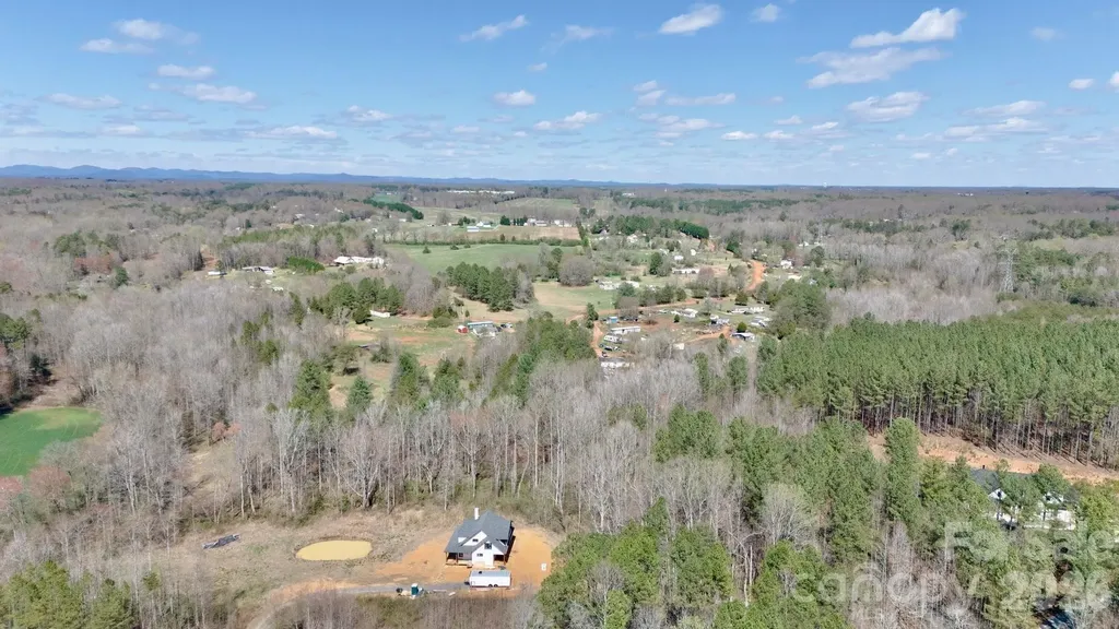 000 Suzanne Lane Statesville NC 28677