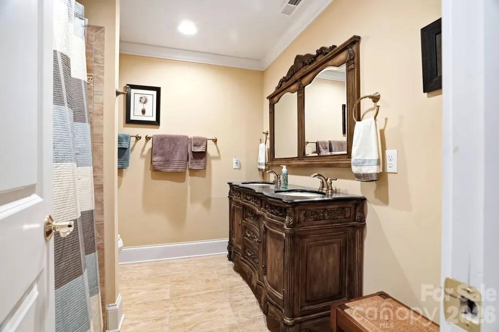 7282 James Court Denver NC 28037
