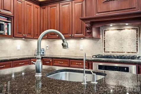 7282 James Court Denver NC 28037