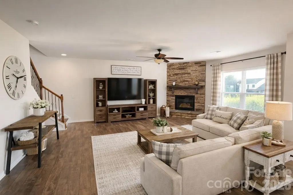 12412 Current Drive Charlotte NC 28278