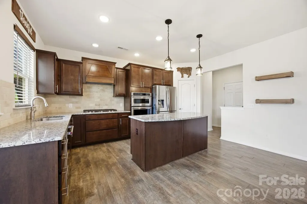 12412 Current Drive Charlotte NC 28278