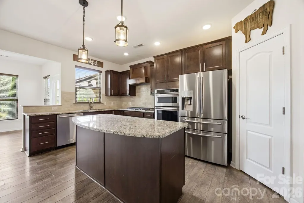 12412 Current Drive Charlotte NC 28278