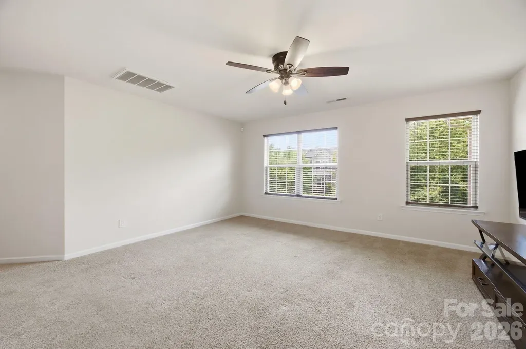 12412 Current Drive Charlotte NC 28278