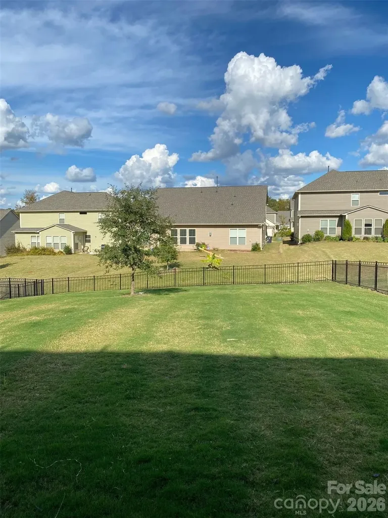 12412 Current Drive Charlotte NC 28278