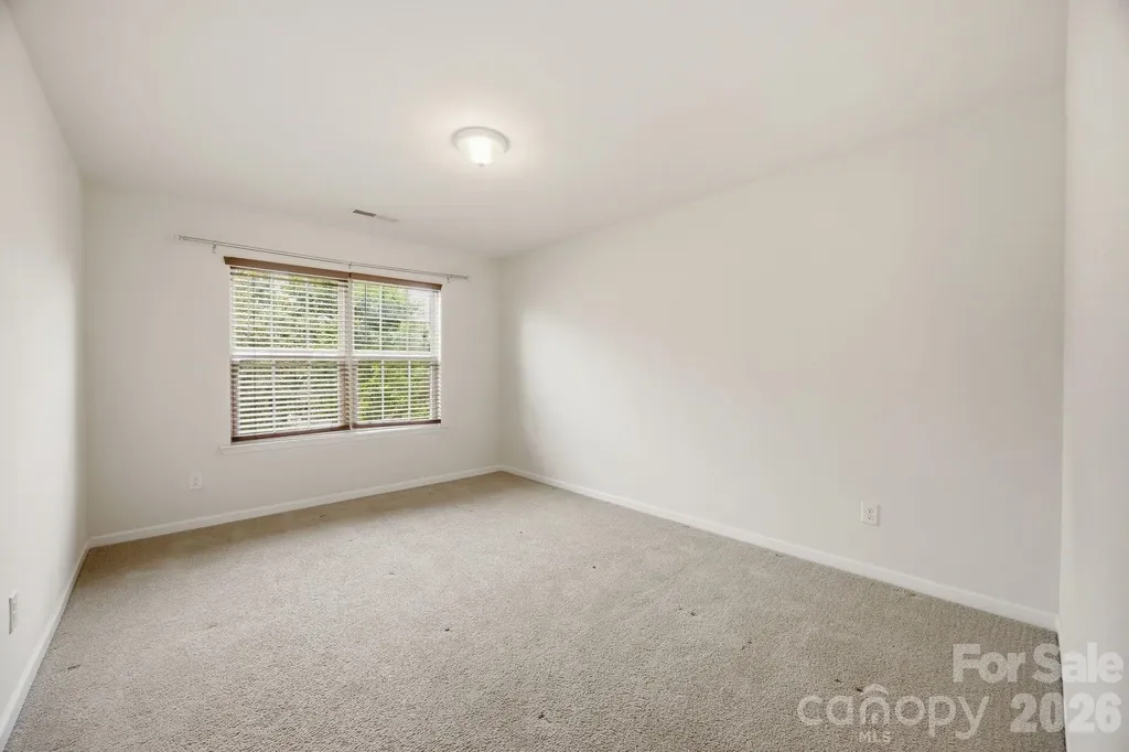 12412 Current Drive Charlotte NC 28278