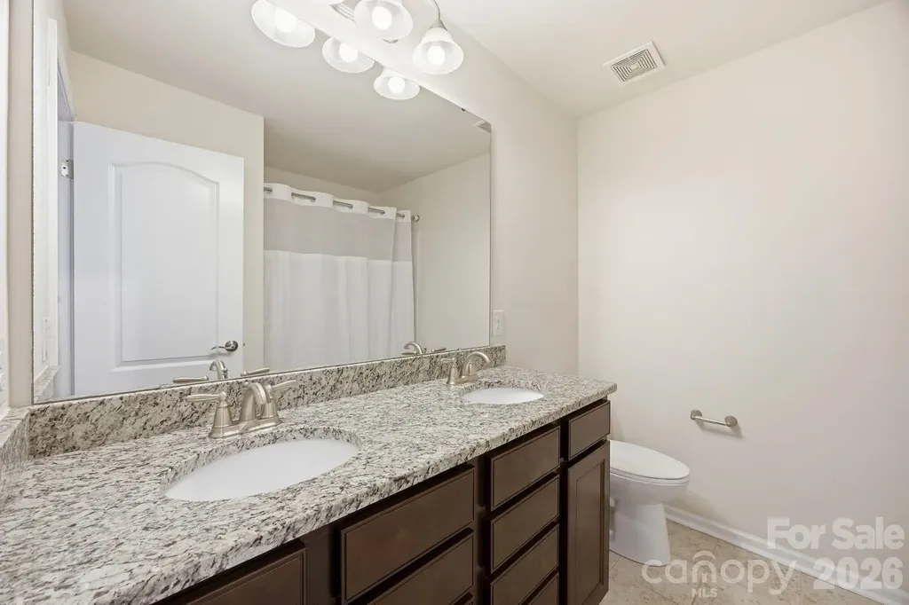12412 Current Drive Charlotte NC 28278