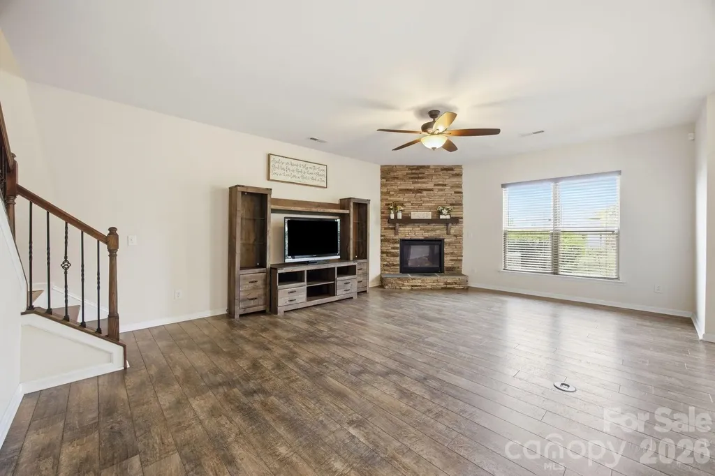 12412 Current Drive Charlotte NC 28278