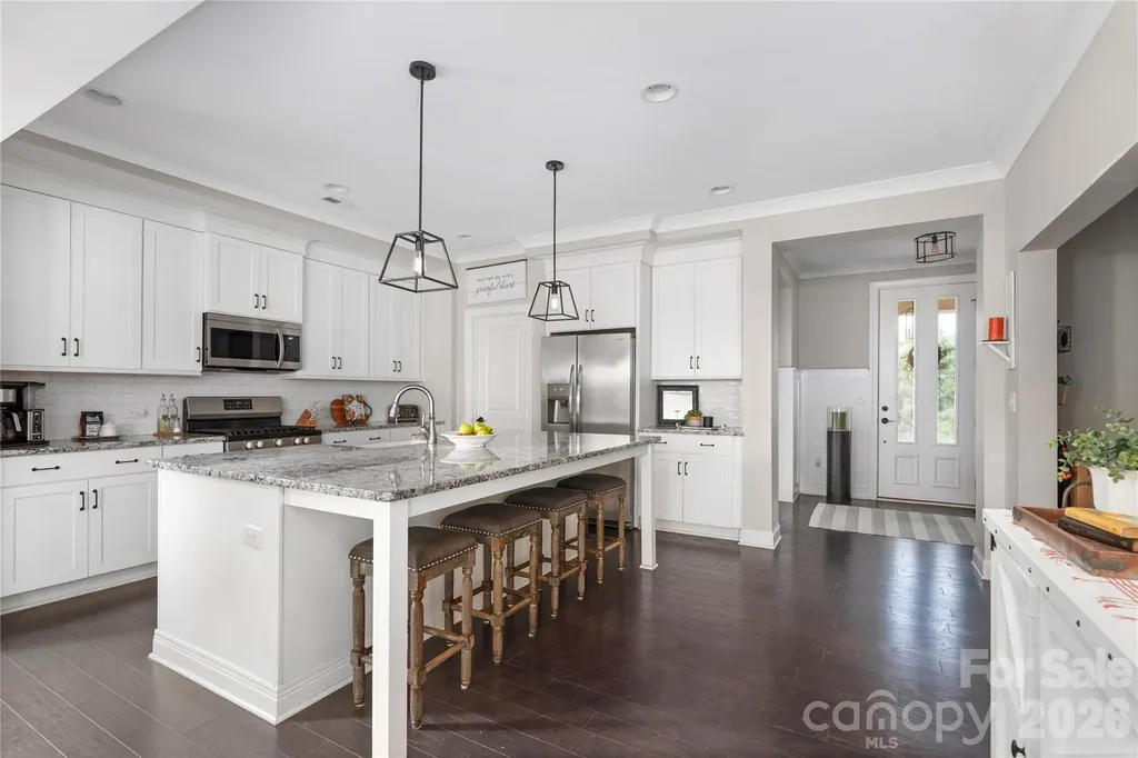 123 Country Lake Drive Mooresville NC 28115