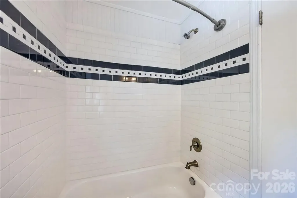 3425 Airlie Street Charlotte NC 28205