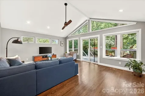 3425 Airlie Street Charlotte NC 28205