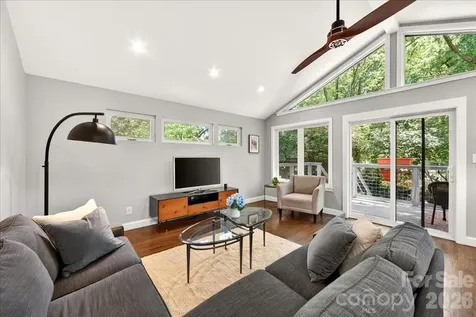 3425 Airlie Street Charlotte NC 28205