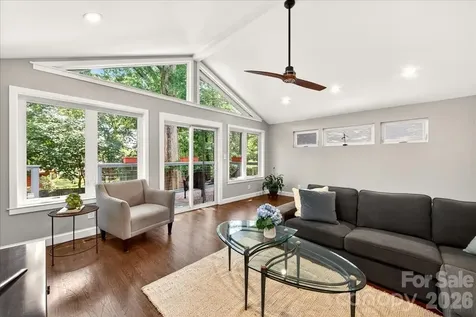 3425 Airlie Street Charlotte NC 28205