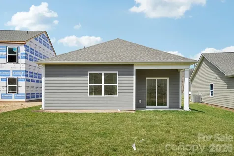 37 Cora View Trail Waynesville NC 28785