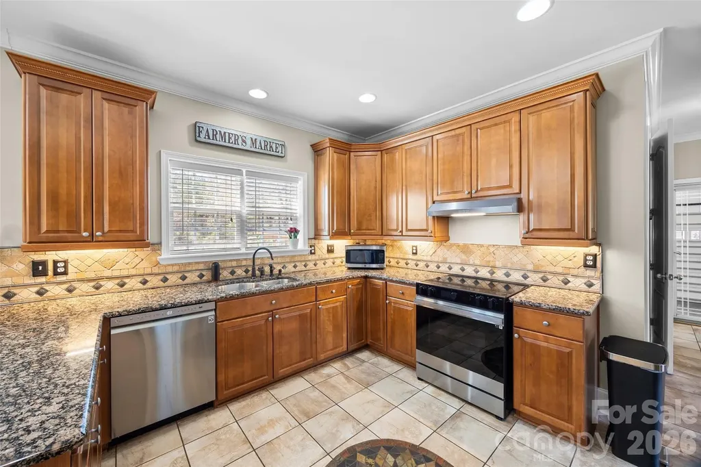 204 Moore Drive Gastonia NC 28056