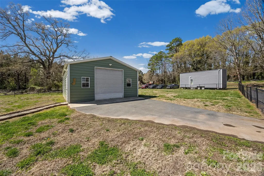 204 Moore Drive Gastonia NC 28056