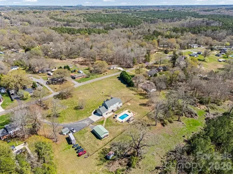204 Moore Drive Gastonia NC 28056