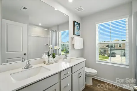 2712 Phoenix Court Gastonia NC 28052