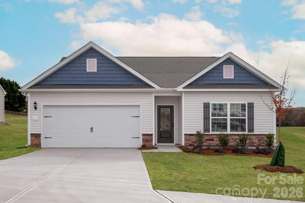 3446 Robindale Drive Winston Salem NC 27107