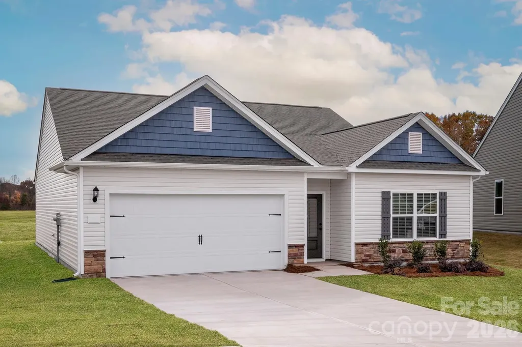 3446 Robindale Drive Winston Salem NC 27107
