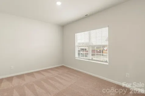 3446 Robindale Drive Winston Salem NC 27107