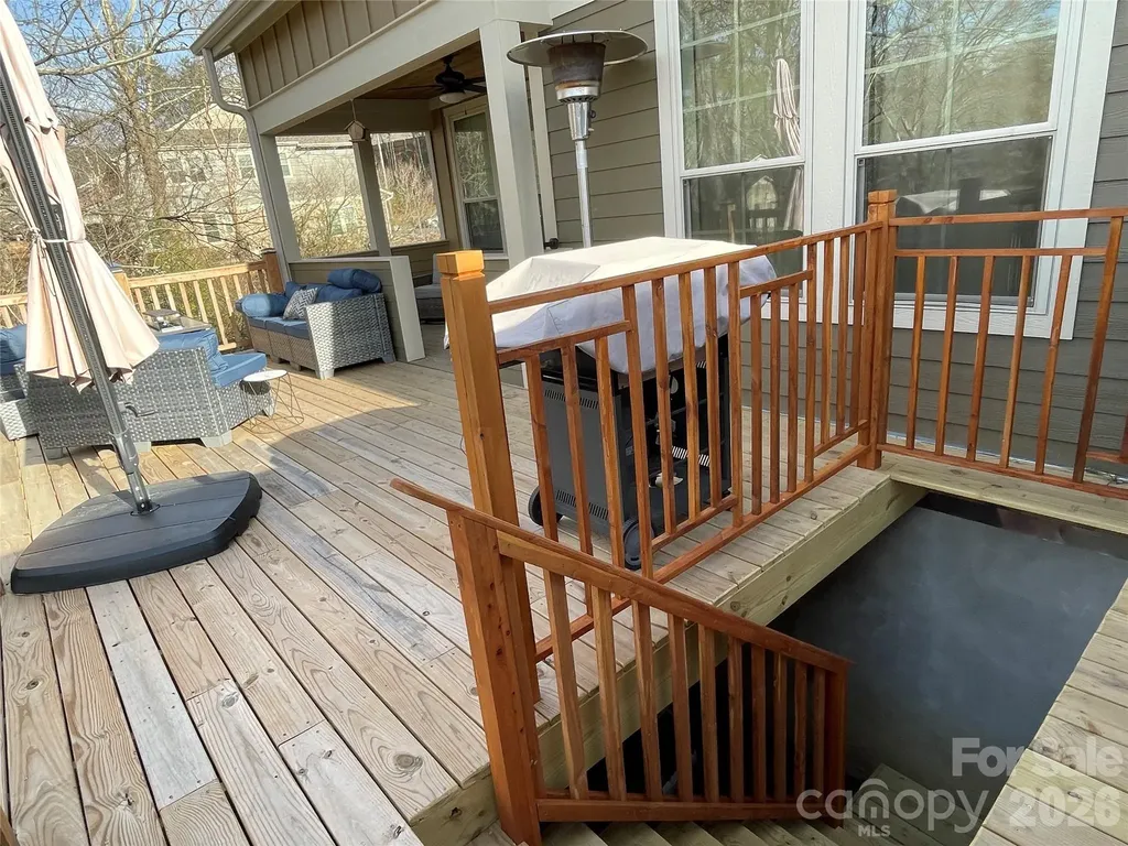 554 Sweet Birch Park Lane Black Mountain NC 28711