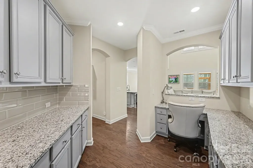127 Smithfield Drive Charlotte NC 28270