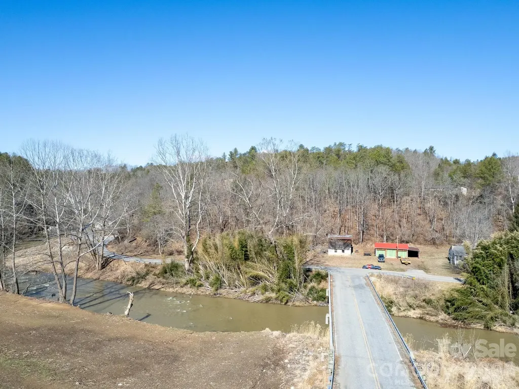 3509 Gabriels Creek Road Mars Hill NC 28754